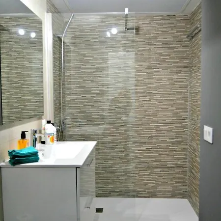 Sun 103 Wifi Free Apartment *