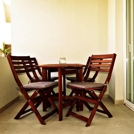 Sun 103 Wifi Free Apartment